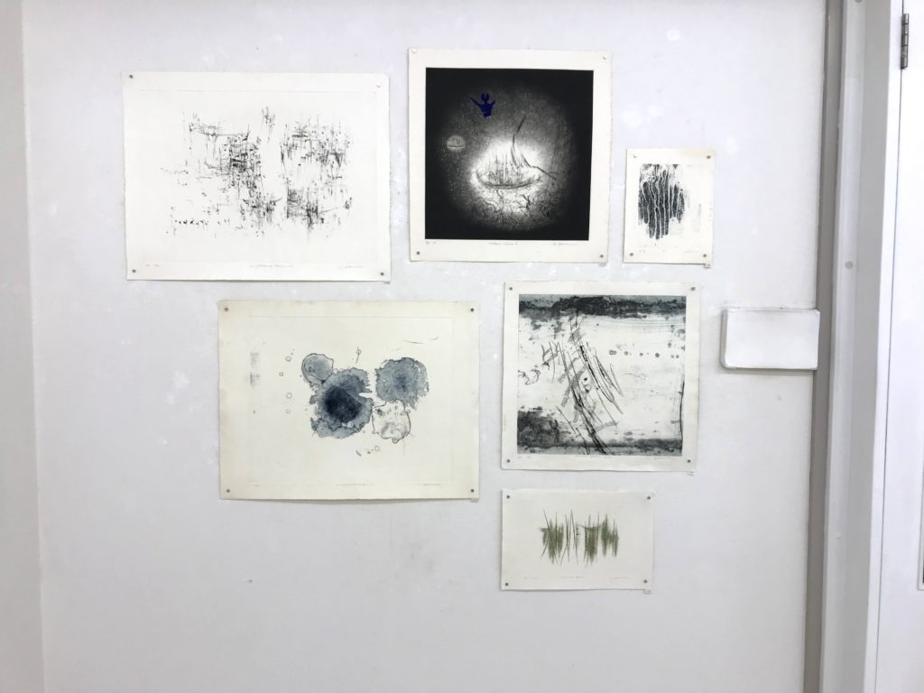 野村直子さんの絵画「灰色の空」 野村博展—銅版画/リトグラフ—ギャラリーA・C・S（名古屋