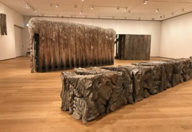 戸谷成雄 彫刻　ある全体として　Entity　長野県立美術館　11月4日-2023年1月29日開催　2月25日-5月14日埼玉県立近代美術館に巡回